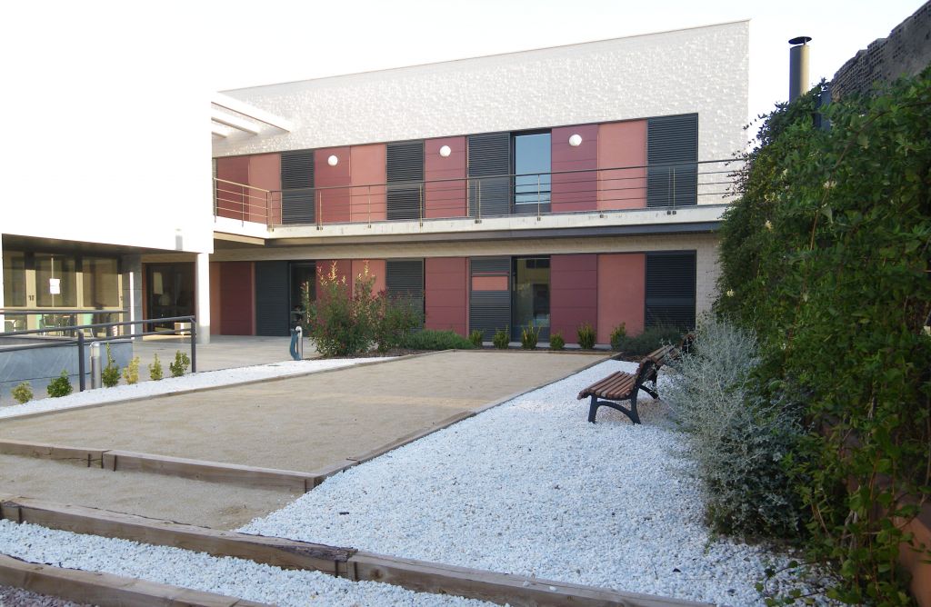 EXTERIOR-COMEDOR-SOCIAL-Y-BAR--1024x668